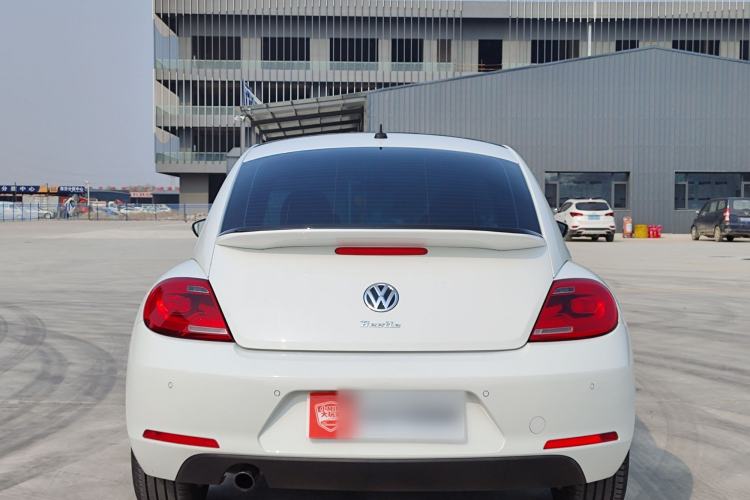 Used Volkswagen Beetle 2015 180TSI model Exterior 5