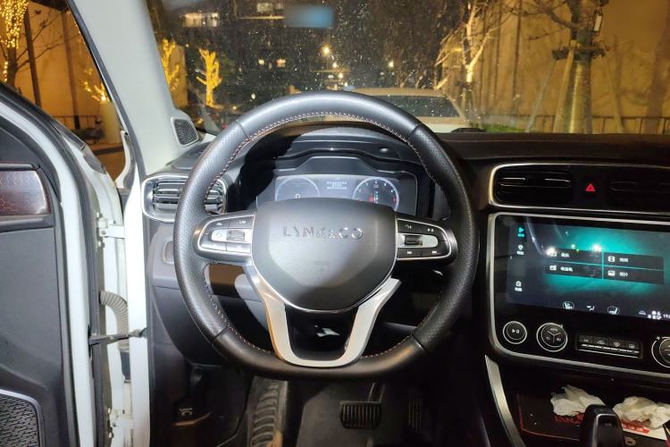Used Lynk & Co 01 2017 2.0T Four-Wheel Drive Pro Edition Steering Wheel