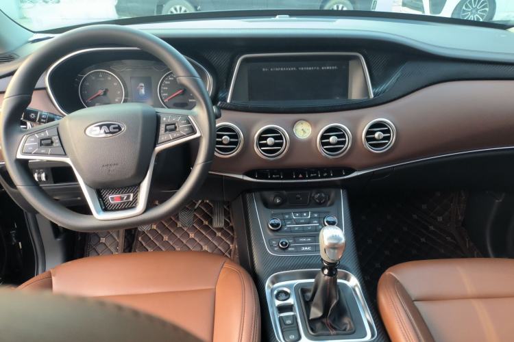 Used JAC Refine S7 2018 Sport Edition 1.5T Manual Comfort Model 7 Seats