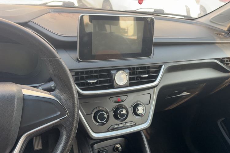 Used Wuling Hongguang S3 2018 1.5L Manual Comfort Model China V Standard