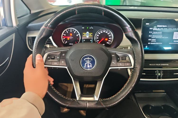 Used BYD Song MAX 2021 Upgraded Model 1.5T Automatic Prestige 7-Seater Steering Wheel