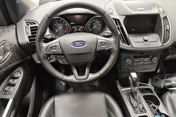 Used Ford Kuga 2018 Facelifted EcoBoost 180 Two-Wheel Drive Luxury Wing Edition Steering Wheel