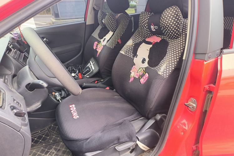 Used Volkswagen Polo 2014 1.4L Manual Fashion Edition Left Front Seat