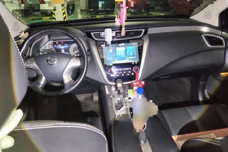 Used Nissan Murano 2021 2.5L XL Two-Wheel Drive Smart Connect Luxury Edition Interior 2