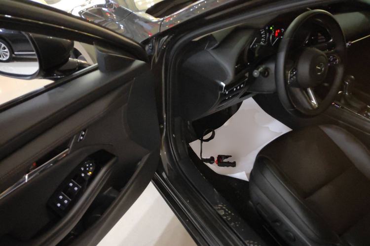 Used Mazda Mazda 3 Axela 2022 2.0L Automatic Zhi Rui Edition
