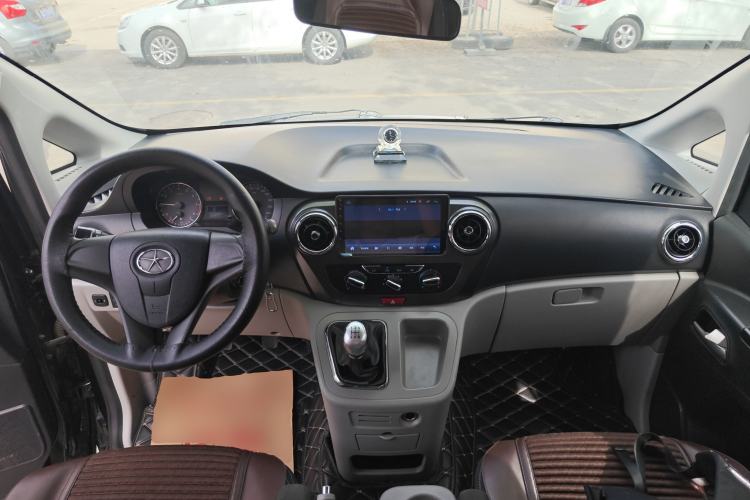 Used JAC Refine M3 2015 Maker Edition 1.6L Luxury Smart Version Center Console