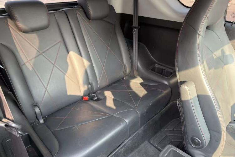 Used Chery Little Ant 2022 Sweet Pink Edition Half-Sugar Version Lithium Iron Phosphate 29.2 kWh 30 kW 301 km