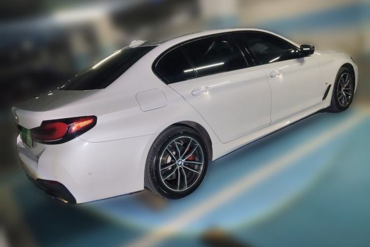 Used BMW 5 Series 2022 Second Facelift 525Li M Sport Package Rear Right 45 Deg