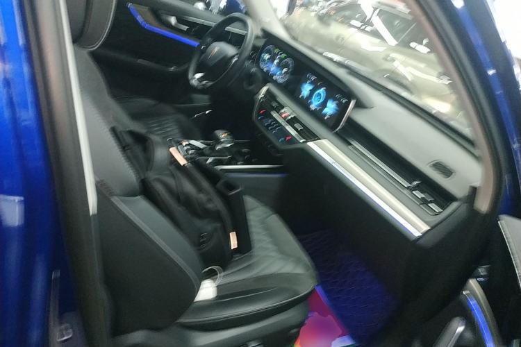 Used Hongqi HS5 2022 2.0T Smart Connect Flagship All-Wheel-Drive Version
