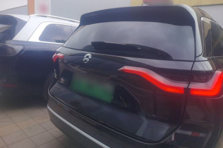 Used Nio ES8 2020 415 km Signature Edition 6-Seater Version
