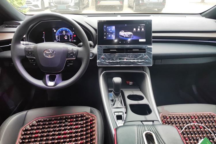 Used Toyota Avalon 2024 2.0L Ambition Edition Center Console