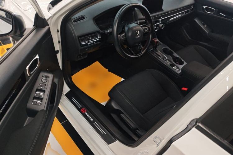 Used Honda Civic 2023 240TURBO CVT Dynamic Edition