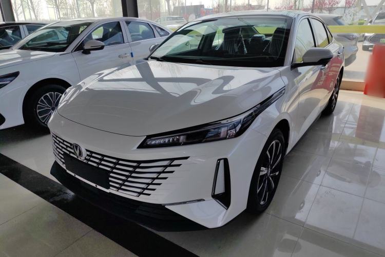 Used CHANGAN Eado 2025 Blue Whale 1.5T 500Bar Prestige Model