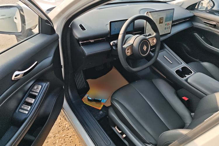 Used Baojun Yunhai 2024 140km Plug-in Hybrid Version