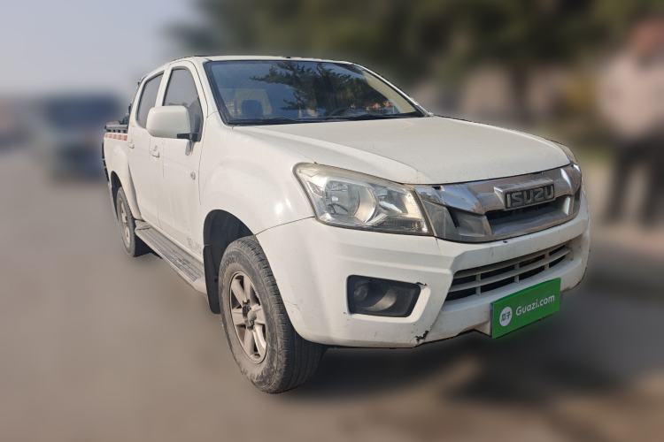 Used Isuzu JLM 2016 2.8T Two-Wheel Drive Luxury Version JE493ZLQ4CA Front Right 45 Deg