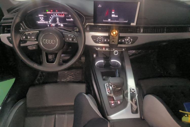 Used Audi A4L 2023 40 TFSI Fashion Dynamic Model
