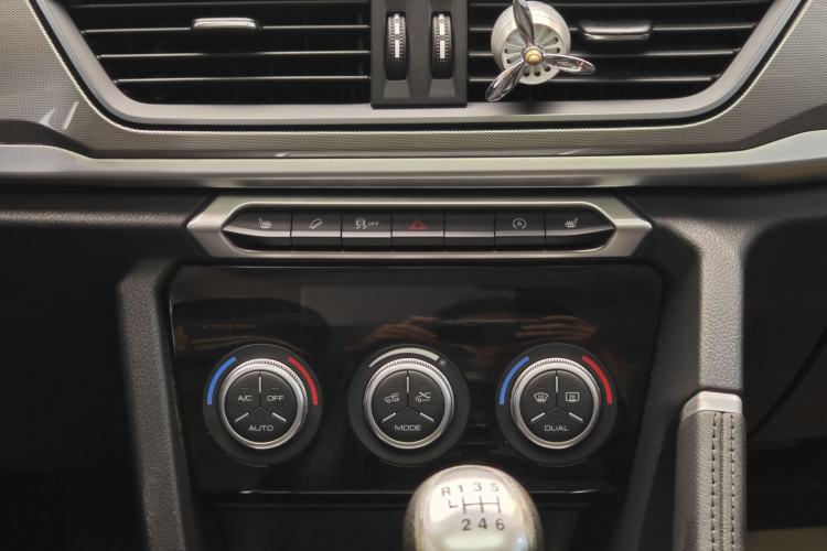 Used Haval H6 2019 Sport Edition 1.5T Manual Two-Wheel Drive Elite Model China VI Standard
