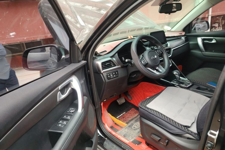 Used Kia Sportage R 2019 2.0L Automatic Smart Luxury Edition Driver Seat