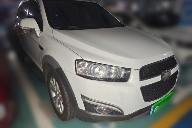 Used Chevrolet Captiva 2014 2.4L 4x4 Flagship Edition 7 Seats
