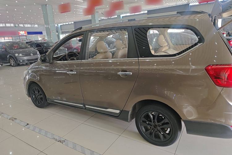 Used Baojun 730 2016 1.5L Manual Comfort Version 7 Seats China V Emission Standard
