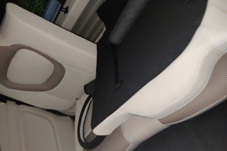 Used Wuling Hongguang MINIEV 2024 3rd Generation 215km Youth Edition Left Rear Seat