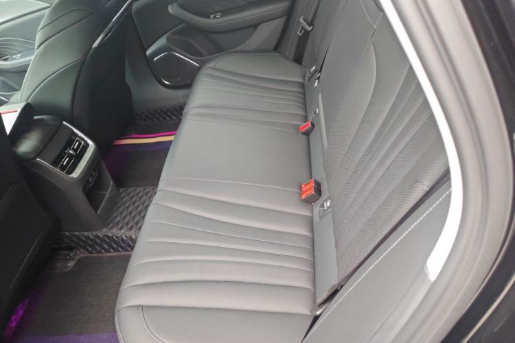 Used Hongqi H5 2024 1.5T DCT Smart Connect Flagship Edition Left Rear Seat