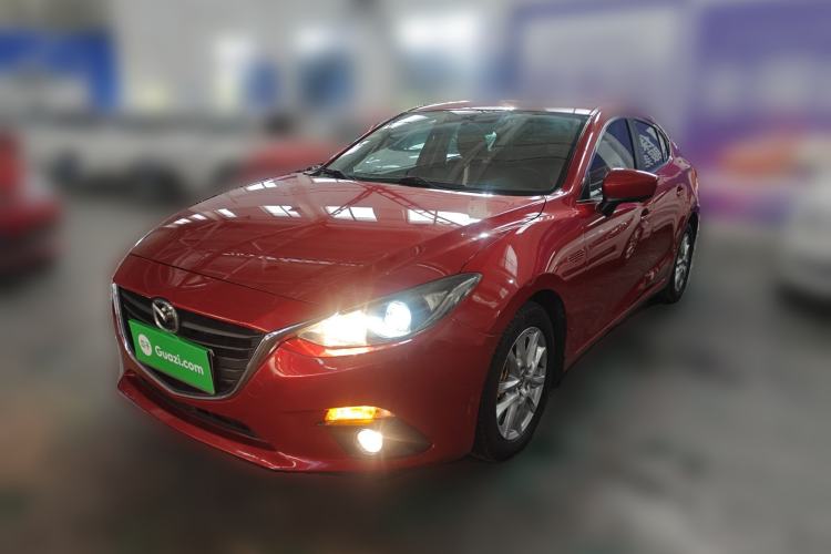 Used Mazda 3 Axela 2016 Sedan 1.5L Manual Luxury Model