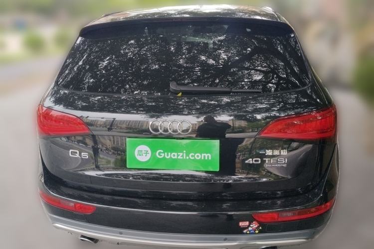 Used Audi Q5 2018 Collector's Edition 40 TFSI Technology Model