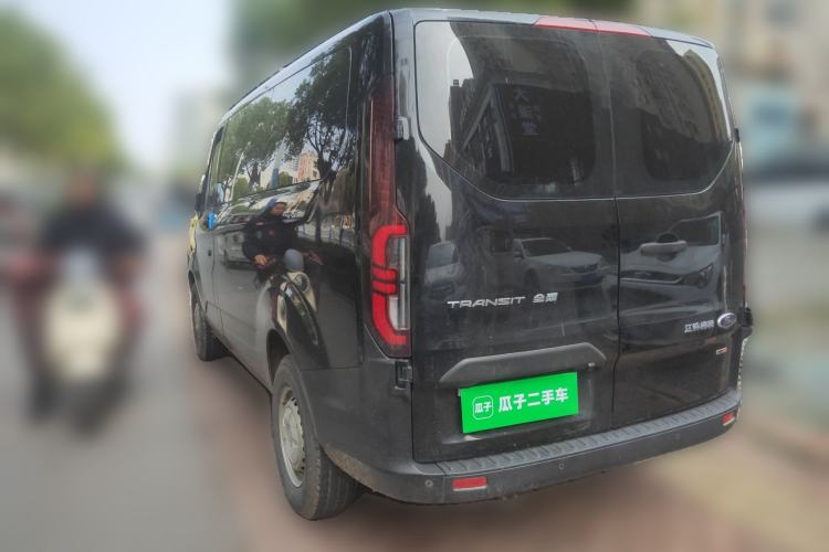 Used Ford Transit 2023 2.0T Diesel Automatic Multi-Function Commercial Vehicle Short Wheelbase Low Roof 5/6 Seats
