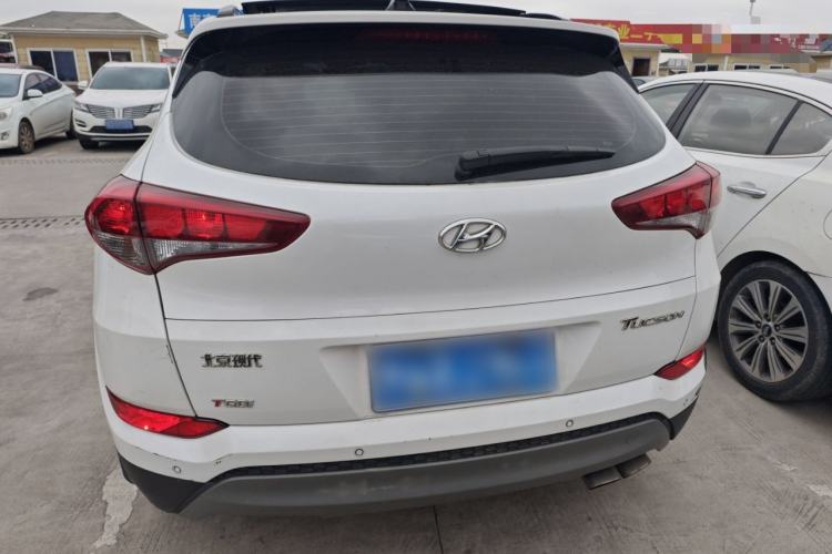 Used Hyundai Tucson 2015 1.6T Dual-Clutch Two-Wheel-Drive Smart Model
