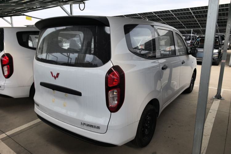 Used Wuling Hongguang New Energy 2024 All-Electric Model 300KM Standard Version
