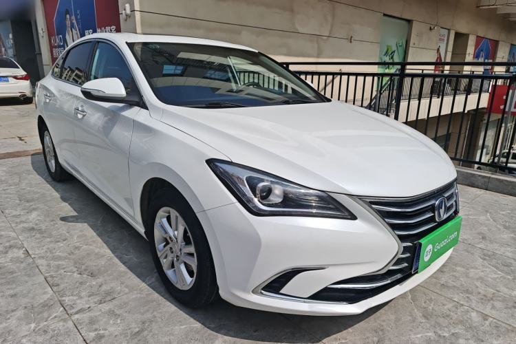 Used Changan Eado 2019 High-Energy Edition 1.6L GDI Manual Pioneer Model China VI Standard
