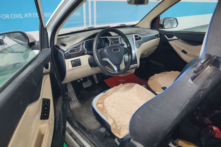 Used Zotye Sesame 2016 E30 Standard Model
