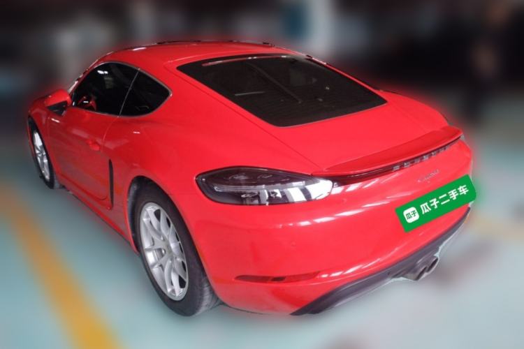 Used Porsche 718 2018 Cayman 2.0T
