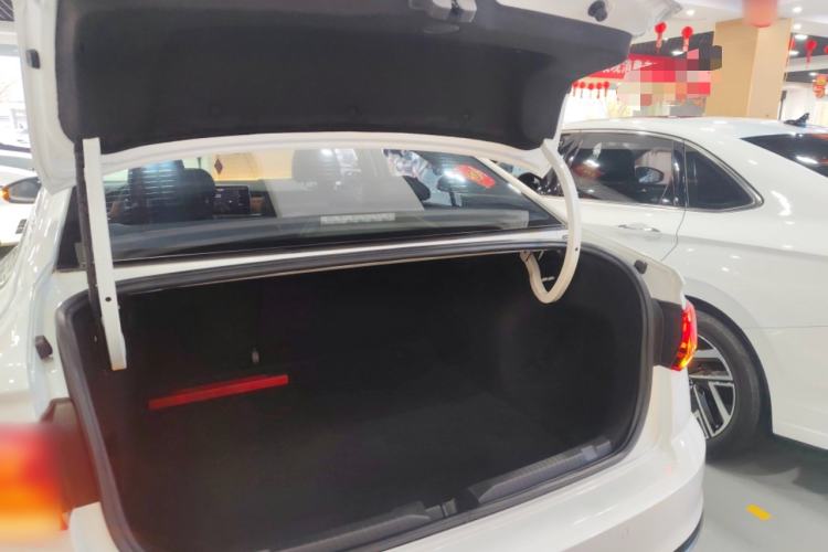 Used Volkswagen Bora 2024 200TSI DSG EnjoyDrive PRO Edition Trunk