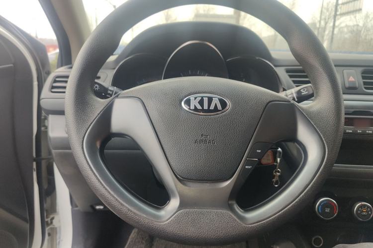 Used Kia K2 2015 Sedan 1.4L Automatic GLS