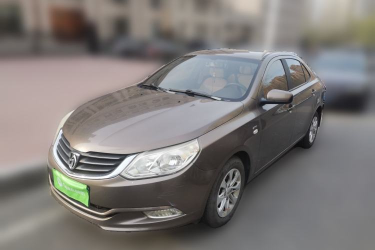 Used Baojun 630 2013 1.5L automatic comfort version
