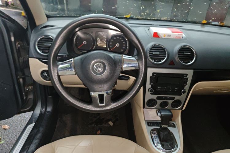 Used Volkswagen Lavida 2011 1.6L Automatic Premium Edition