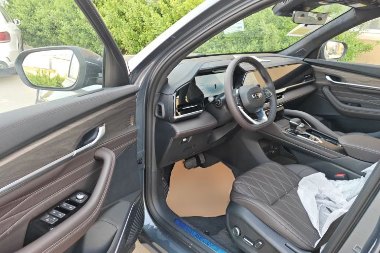 Used Geely Auto Monjaro L 2025 2.0TD Automatic Xingyun Version Driver Seat