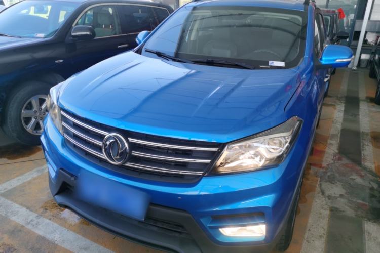 Used Dongfeng Fengon S560 2019 1.8L Manual Urban Model
