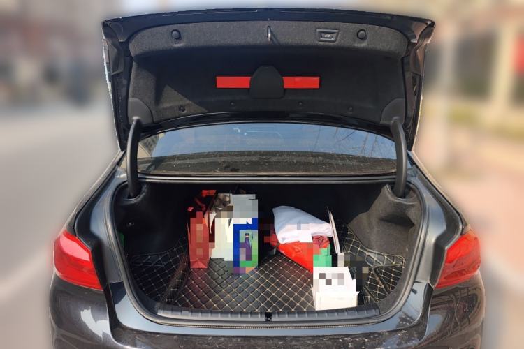 Used BMW 5 Series 2018 Restyled 530Li Leading Edition M Sport Package