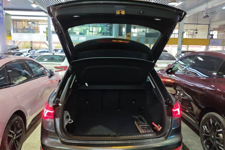 Used Audi Q3 2019 35 TFSI Advanced Dynamic Edition
