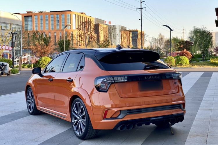 Used Lynk & Co 02 Hatchback 2021 2.0TD Halo Exterior 1