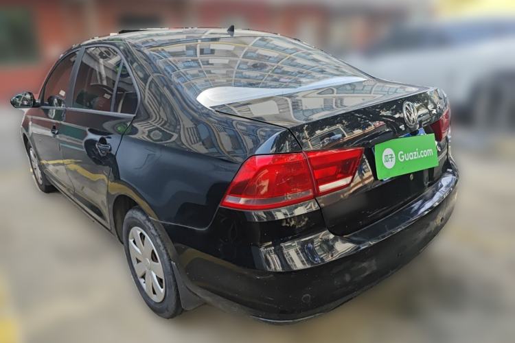 Used Volkswagen Santana 2015 1.6L Automatic Fashion Edition
