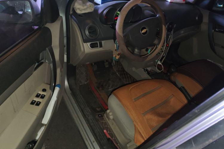 Used Chevrolet Lova 2010 1.4 MT Fengdu Version