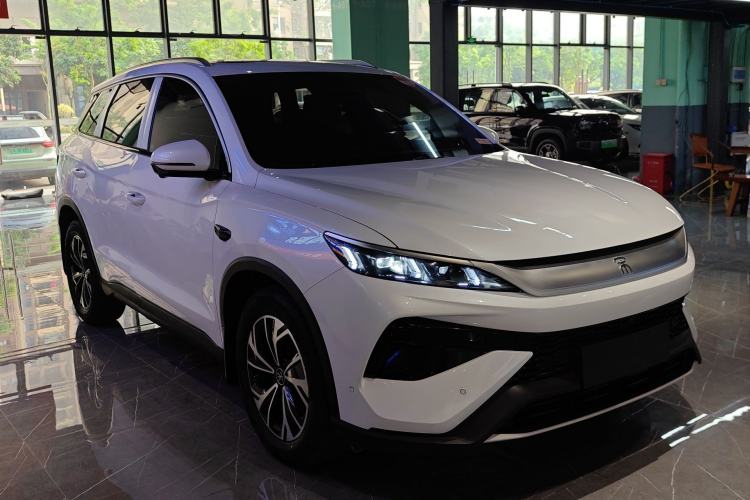 Used BYD Song Pro New Energy 2025 Second-Generation Intelligent Driving Version DM-i 115KM Superior Trim Front Right 45 Deg