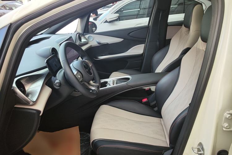 Used BYD Dolphin 2023 420 km Fashion Edition
