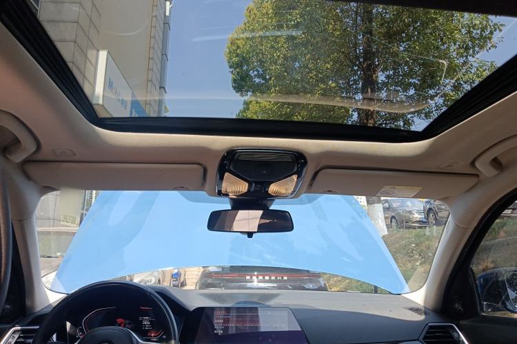 Used BMW 3 Series 2021 Second Facelift 325Li M Sport Package
