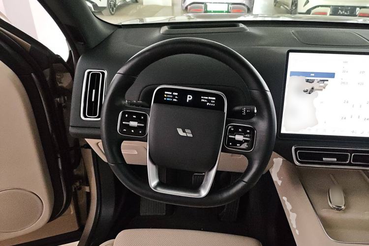 Used Li Auto L9 2022 Max model