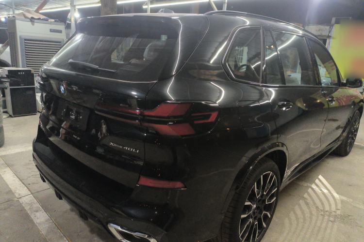 Used BMW X5 2025 Model, xDrive 40Li M Sport Night Package
